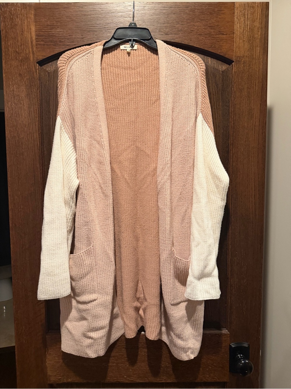 Cardigan sweater